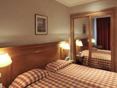 Montcalm Paris