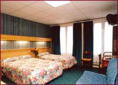 De La Cité Rougemont Hotel