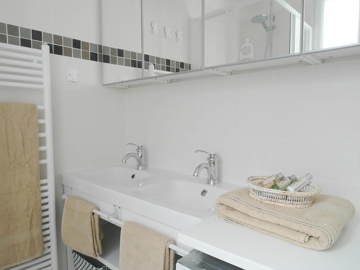 Bed & Breakfast Chambre D Hote : Louvre Elegant Apt Suite Paris