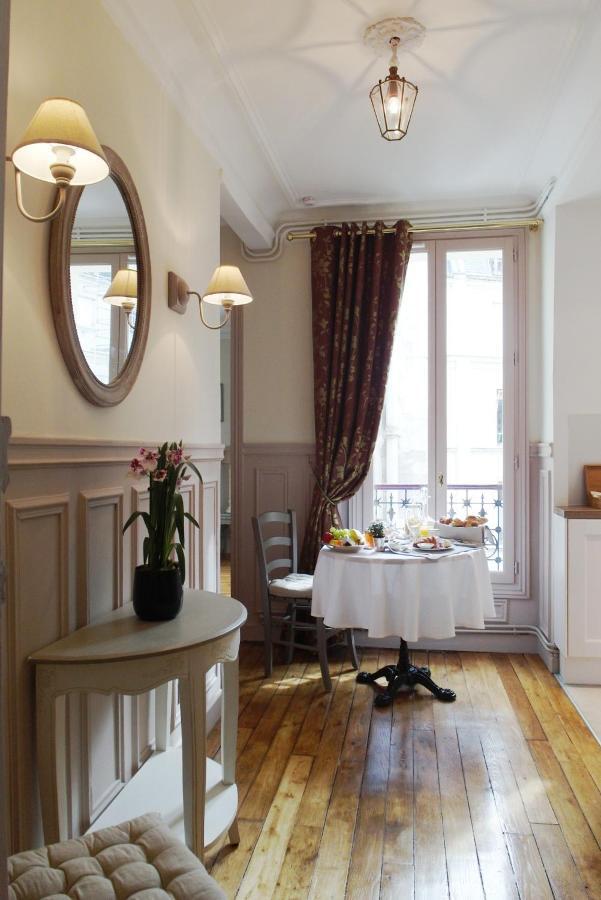 Bed & Breakfast Chambre D Hote : Louvre Elegant Apt Suite Paris
