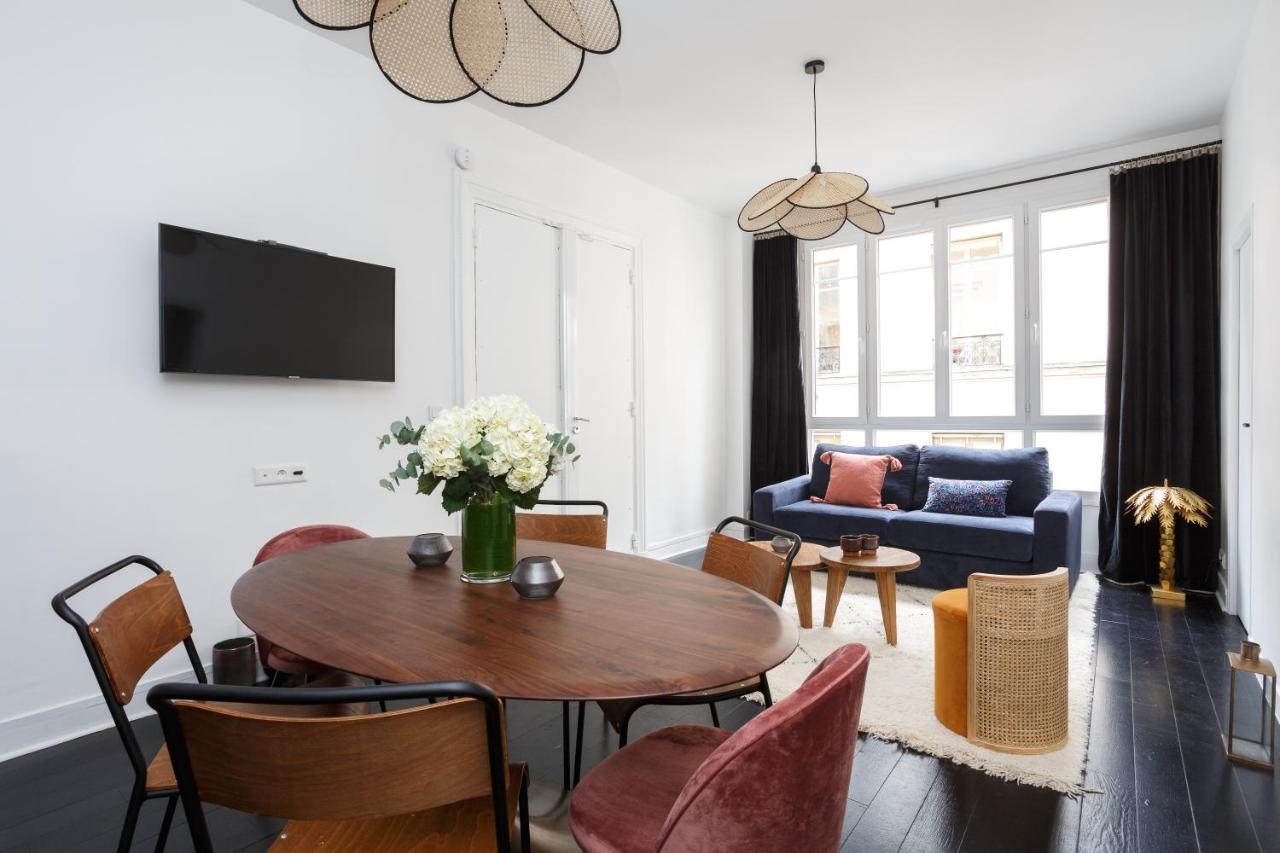 Apartment Habitat Parisien - Ponthieu Champs Elysees *