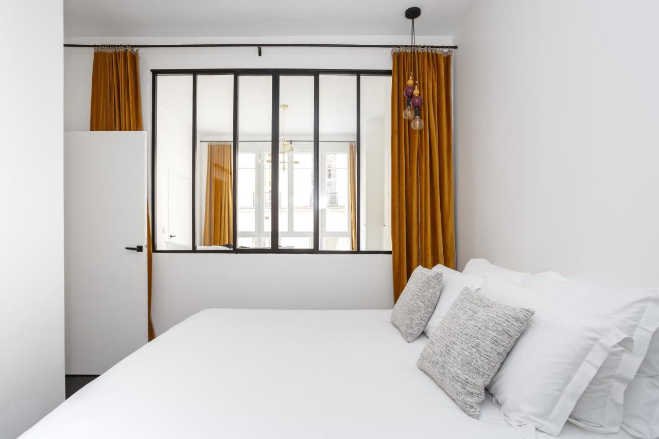 Habitat Parisien - Ponthieu Champs Elysees Apartment