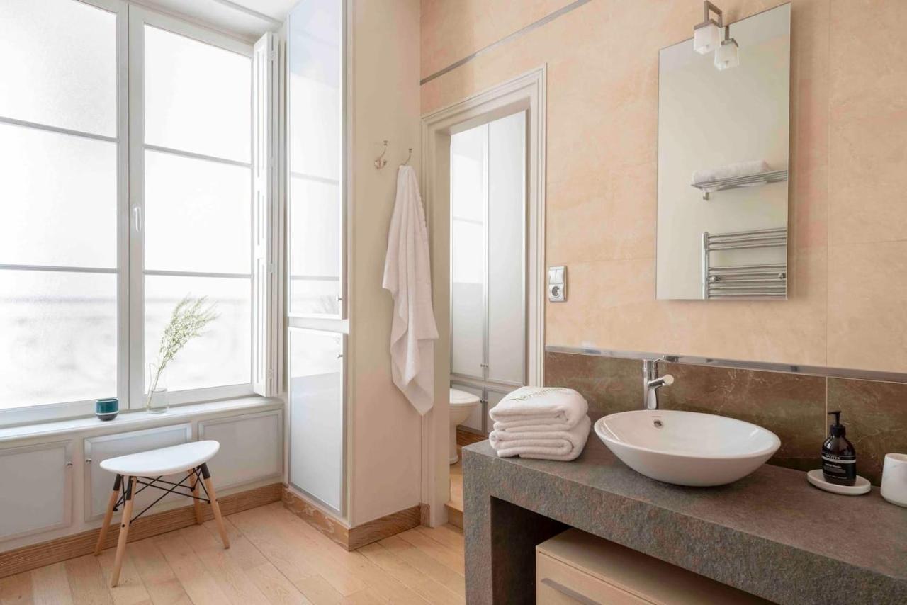 Apartment Ecrin De Charme A Deux Pas De La Place Vendome Paris