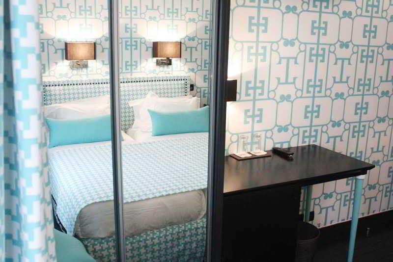 Hotel Monceau Elysees