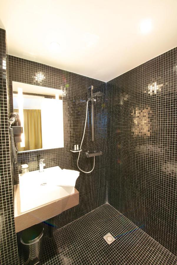 Hotel De La Gaîté 3*