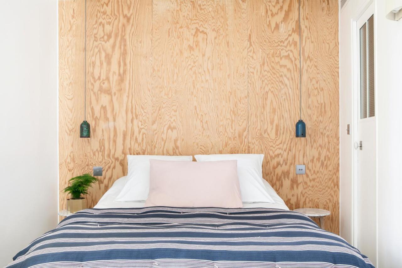 Henriette 3* Paris
