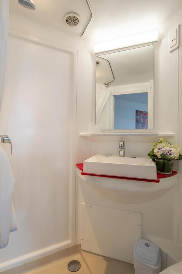 Hotel Cis Maurice Ravel 2*