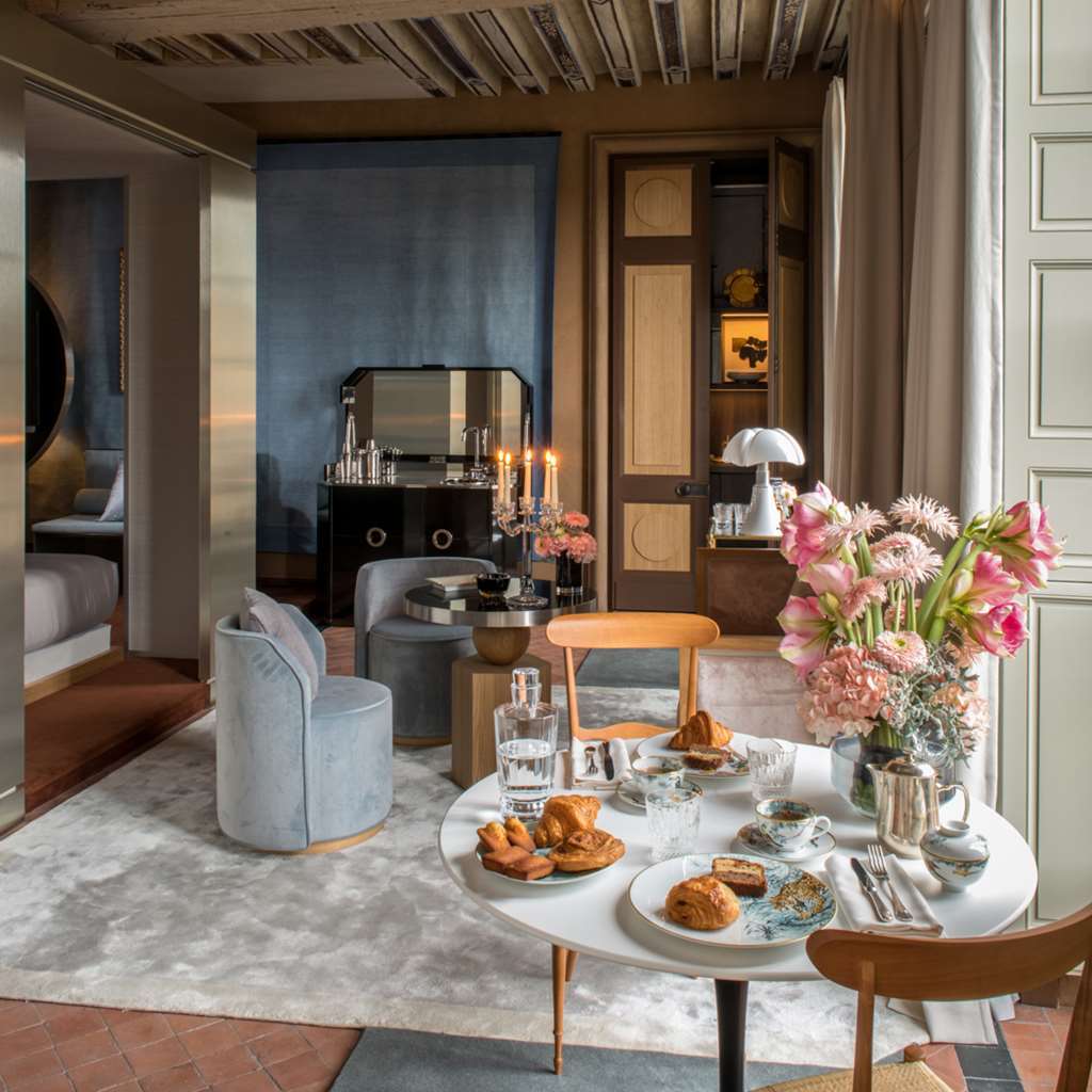 Cour Des Vosges Hotel Paris