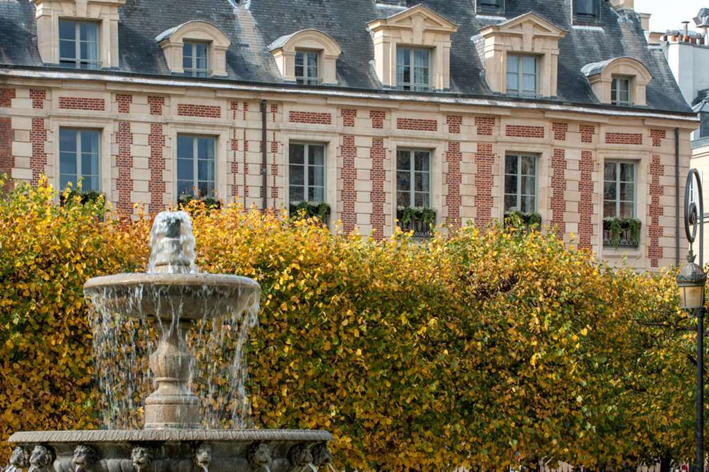 Cour Des Vosges Hotel