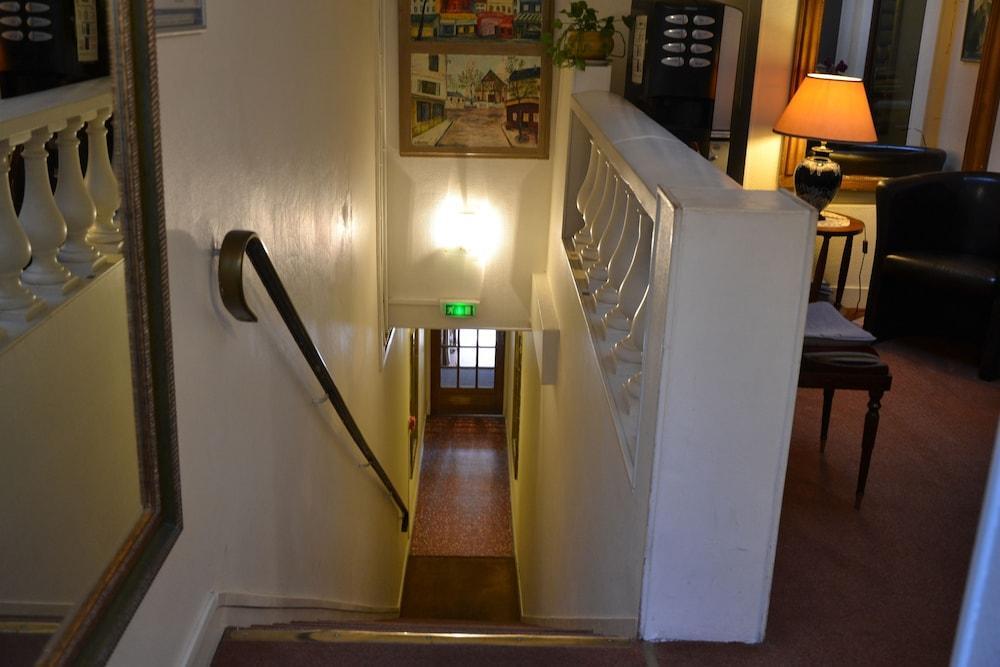 Montpellier Hotel