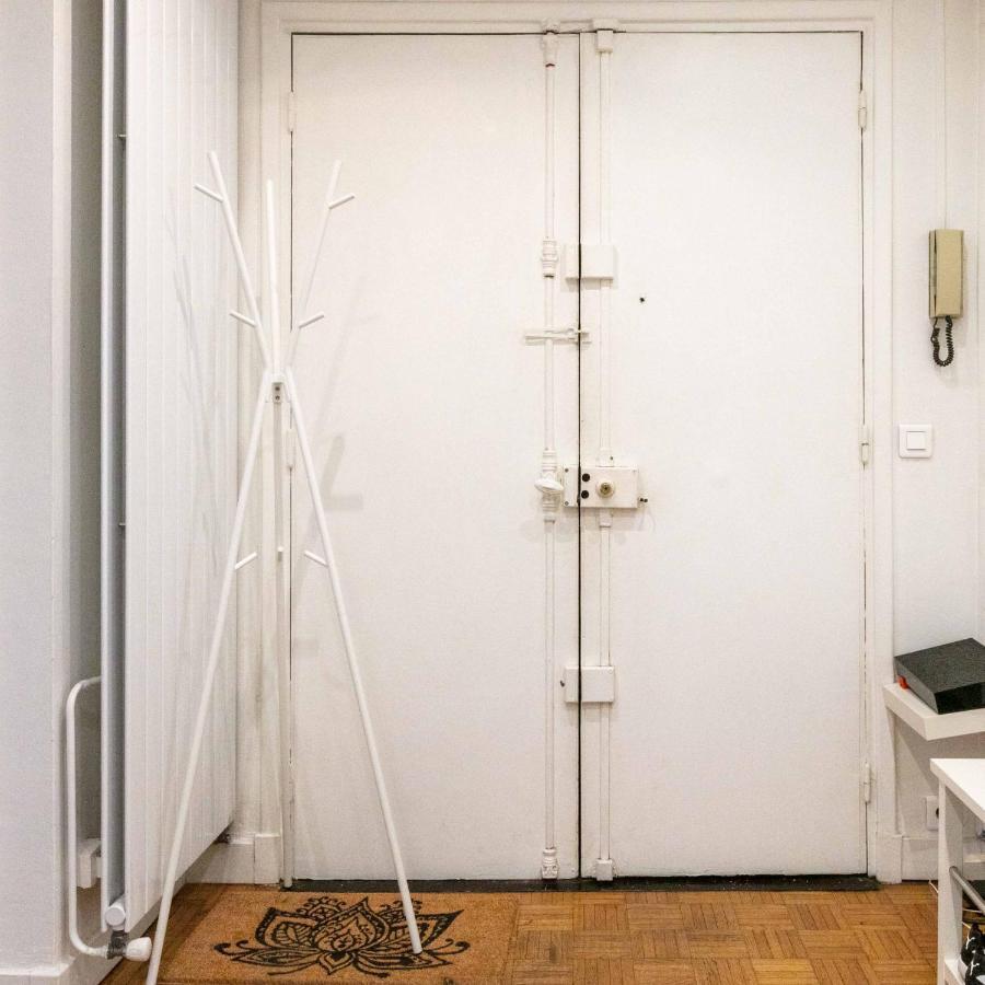 - Spacious 3 Flat For Families - 3 Minutes From Metro Station *