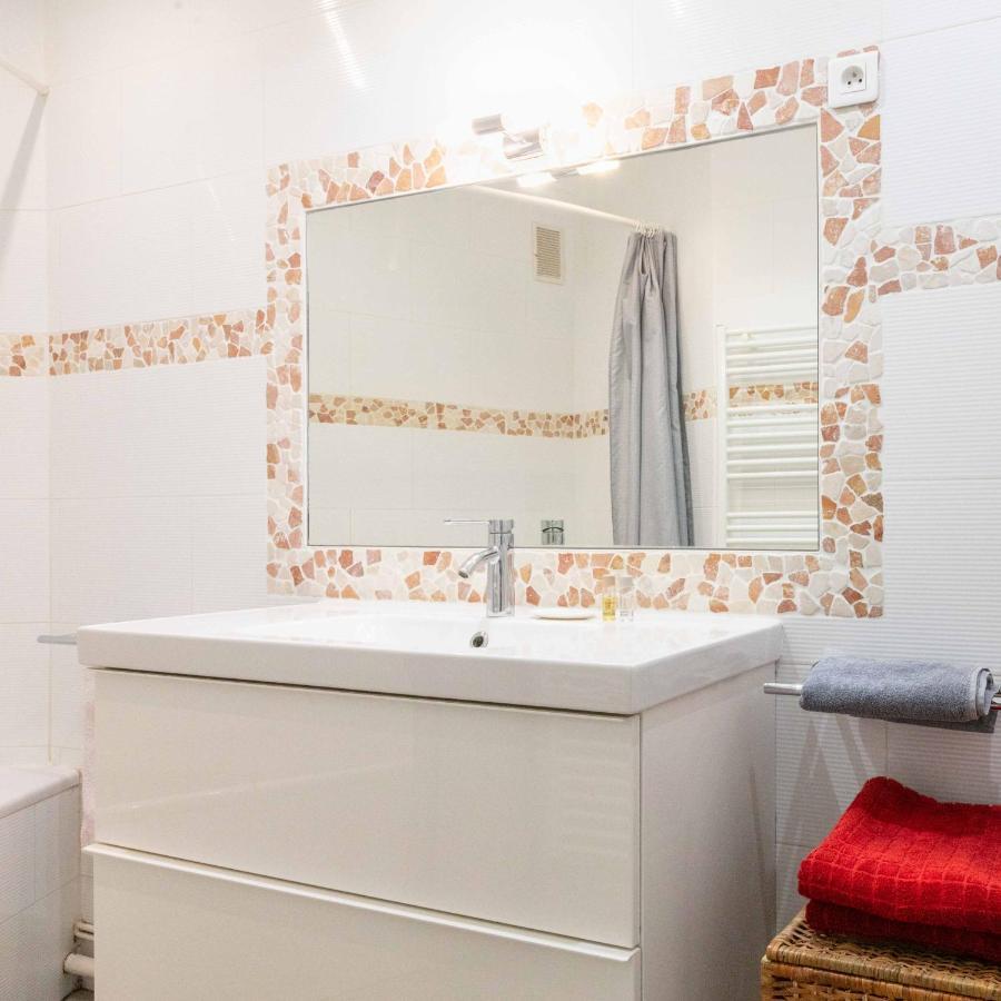 - Spacious 3 Flat For Families - 3 Minutes From Metro Station Appart hôtel