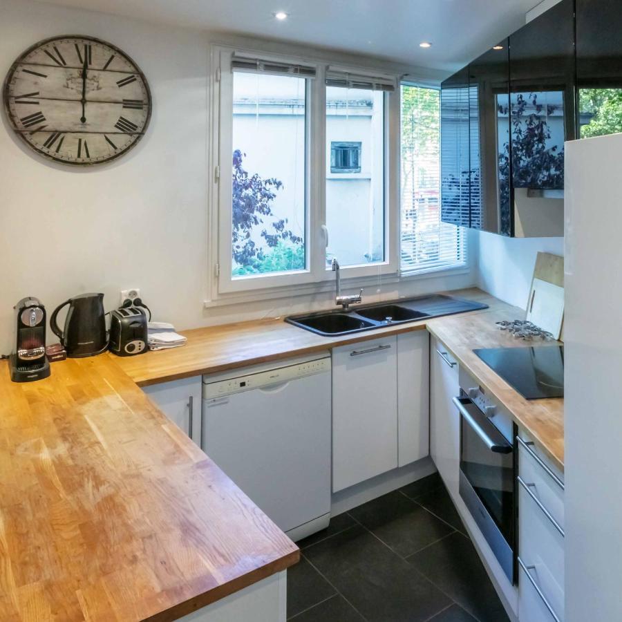 Appart hôtel - Spacious 3 Flat For Families - 3 Minutes From Metro Station