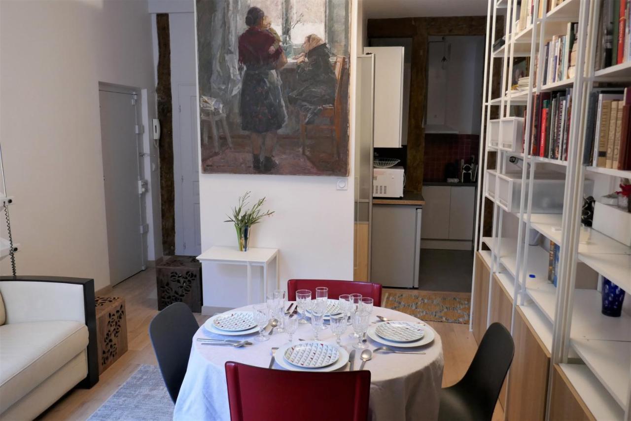 Appartement Near Louvre, *