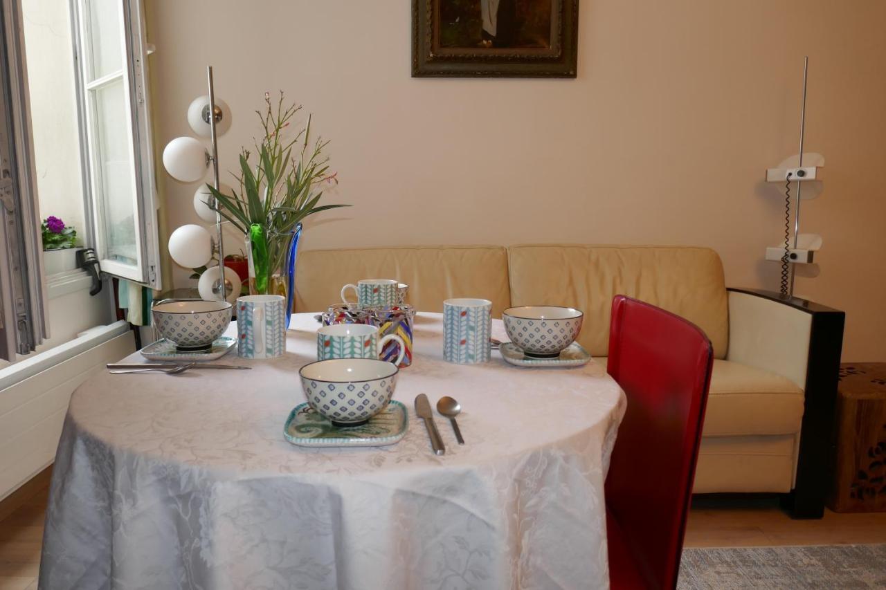 Near Louvre, Appartement *