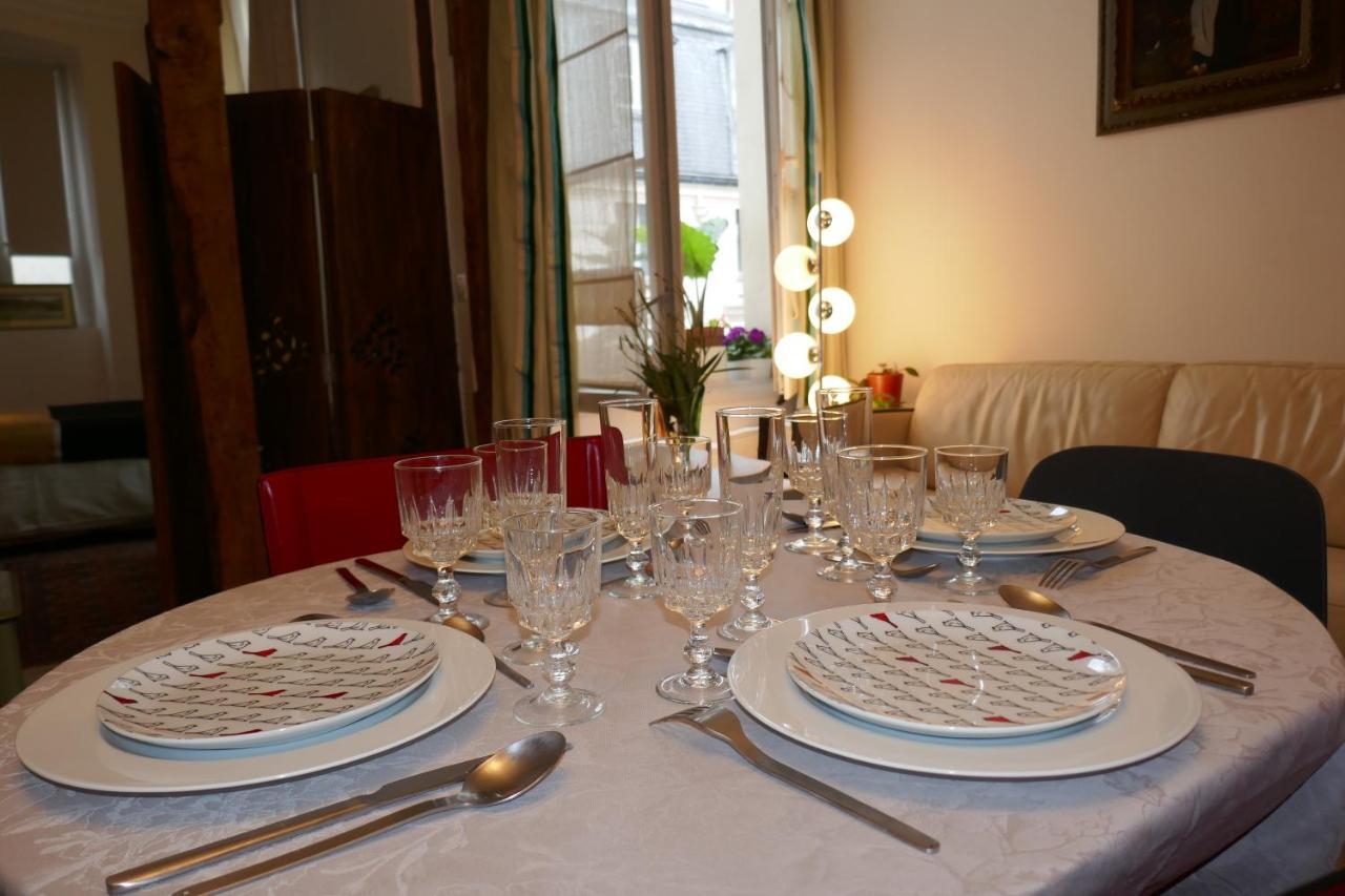 Appartement Near Louvre, *