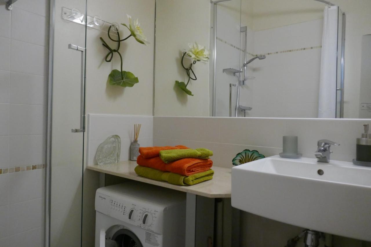 Near Louvre, Appartement