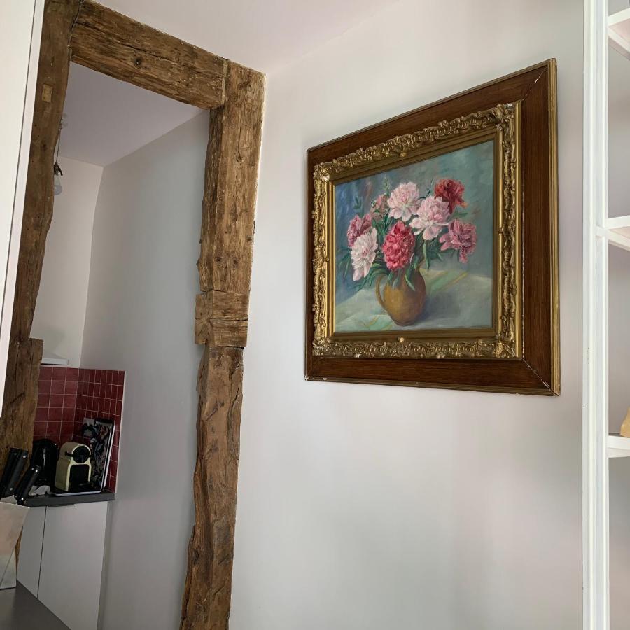 Near Louvre, Appartement *