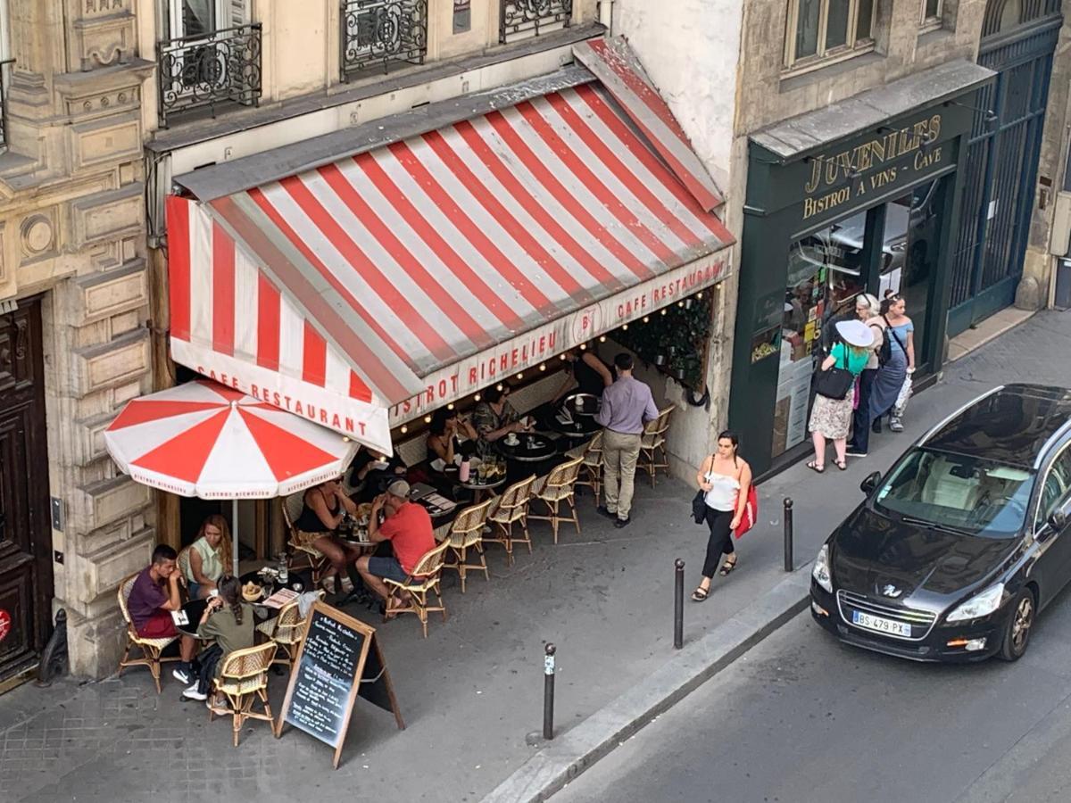 Near Louvre, Paris
