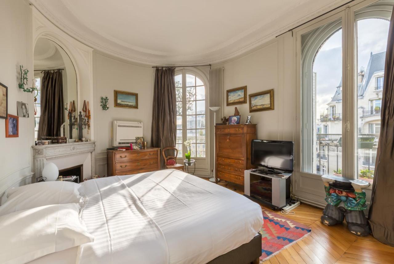 Veeve - Haussmann Beauty In The 6th *