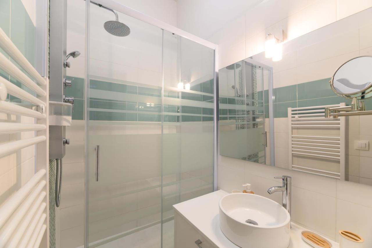 Daumier - New 2 Bdrs Flat Near La Seine Apartment Paris