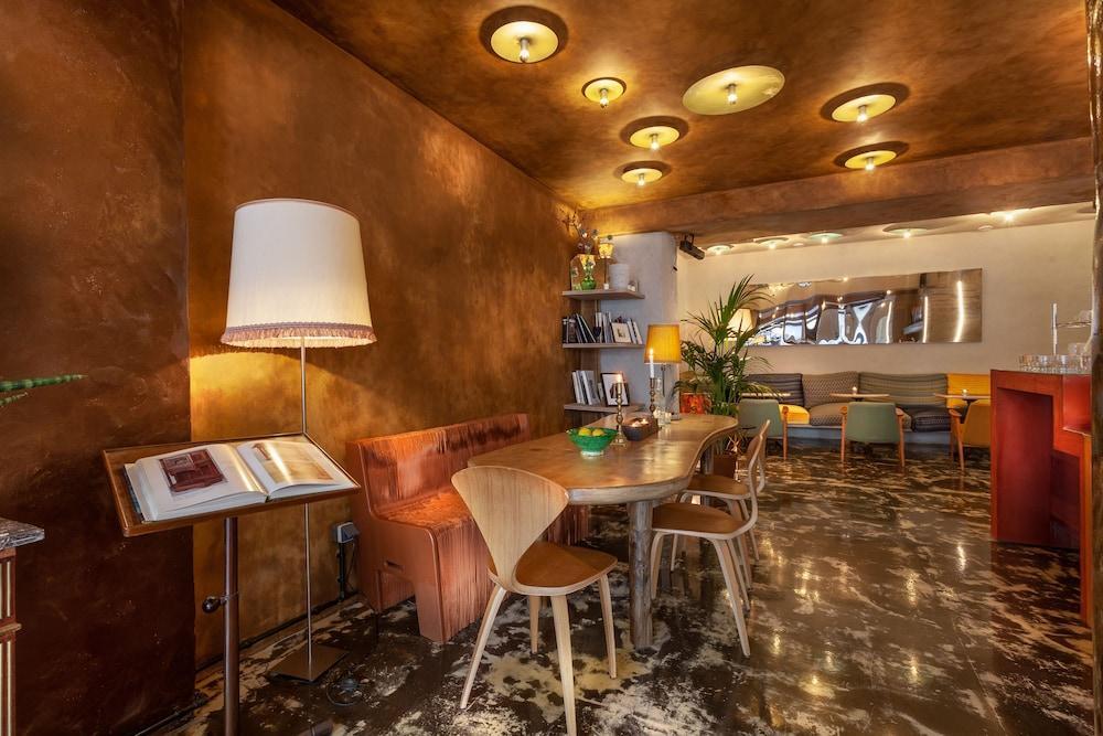 Hotel La Nouvelle Republique & Hammam Paris