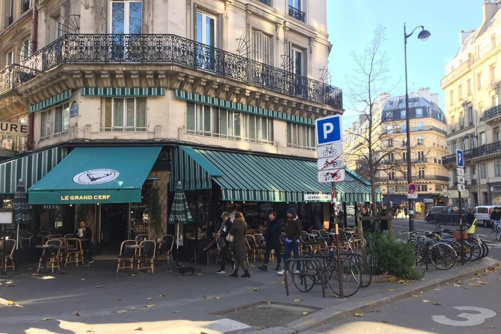 Typical Marais 3 Bedroom - Beaubourg * Paris