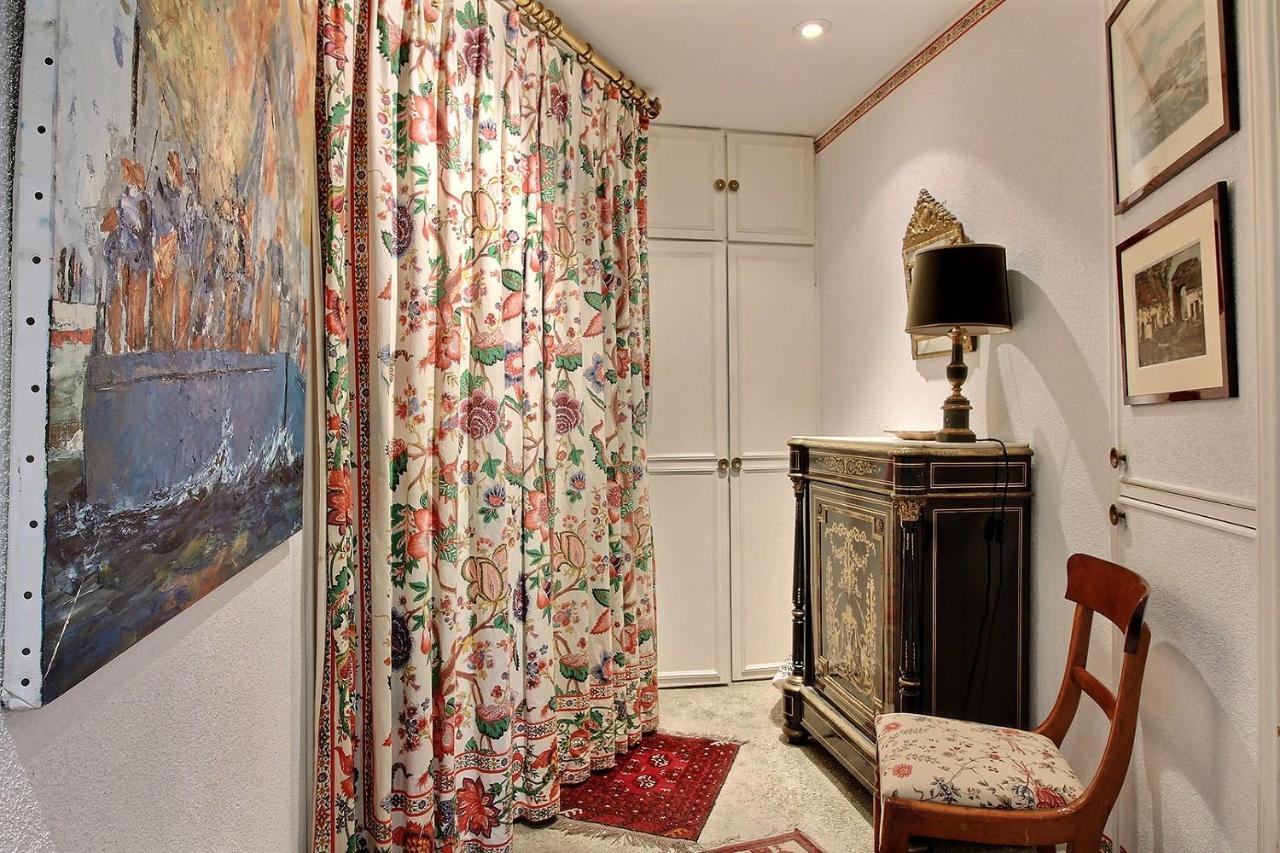 Apartment Parisian I 390 I 1 I Odeon Paris