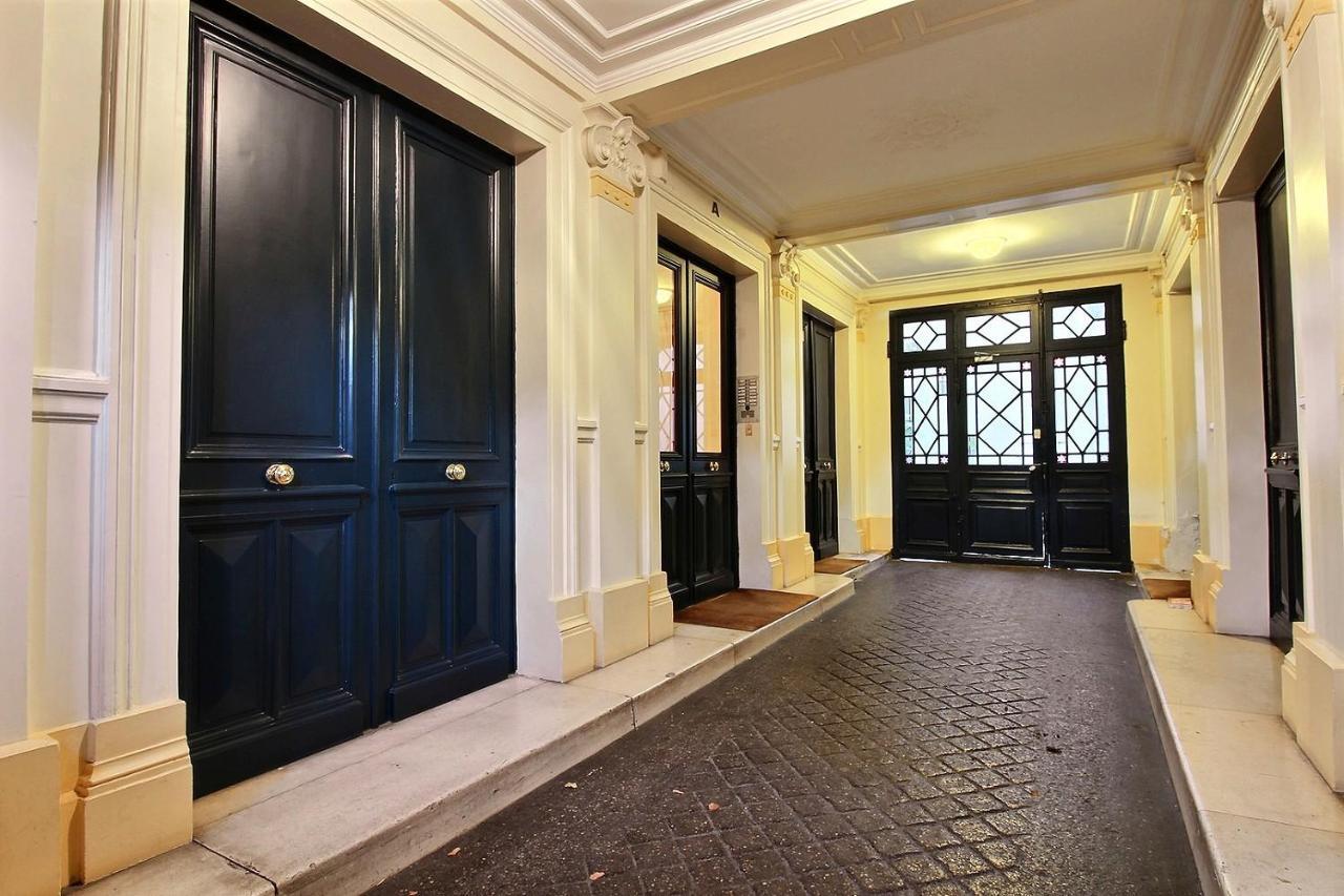 Parisian I 390 I 1 I Odeon Apartment
