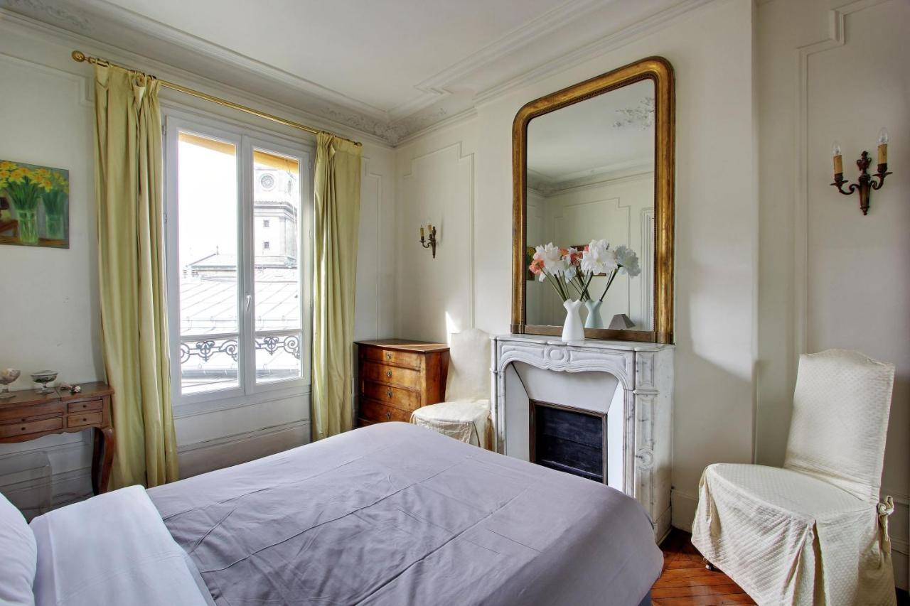 Appartement 210176 - Comfortable For 6 People In The Heart Of The Grands Boulevards