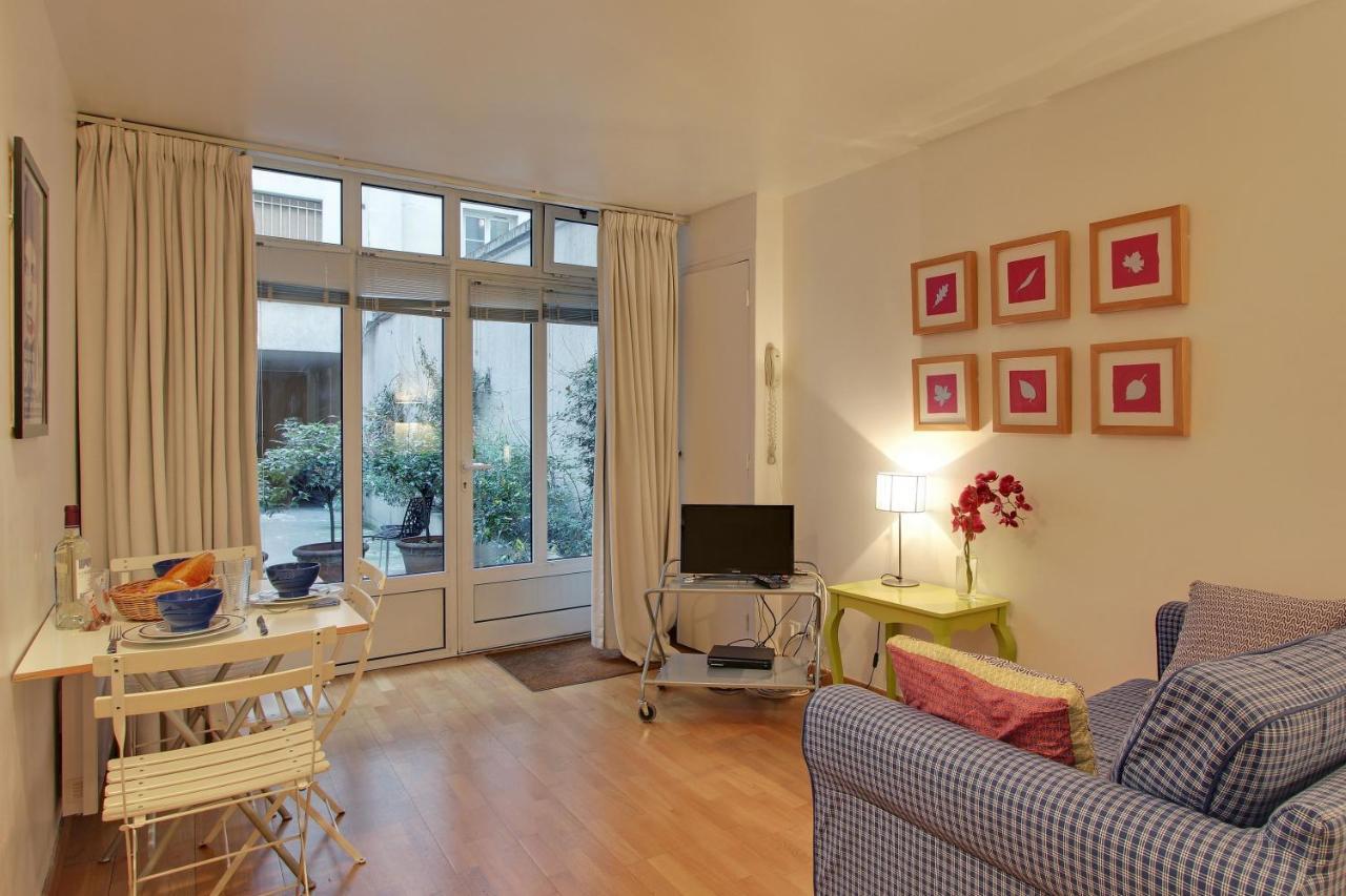 S09278 - With Patio For 3 People, Grand Boulevards Appartement