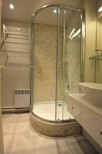 Appartements Place De La Contrescarpe Apartment Paris