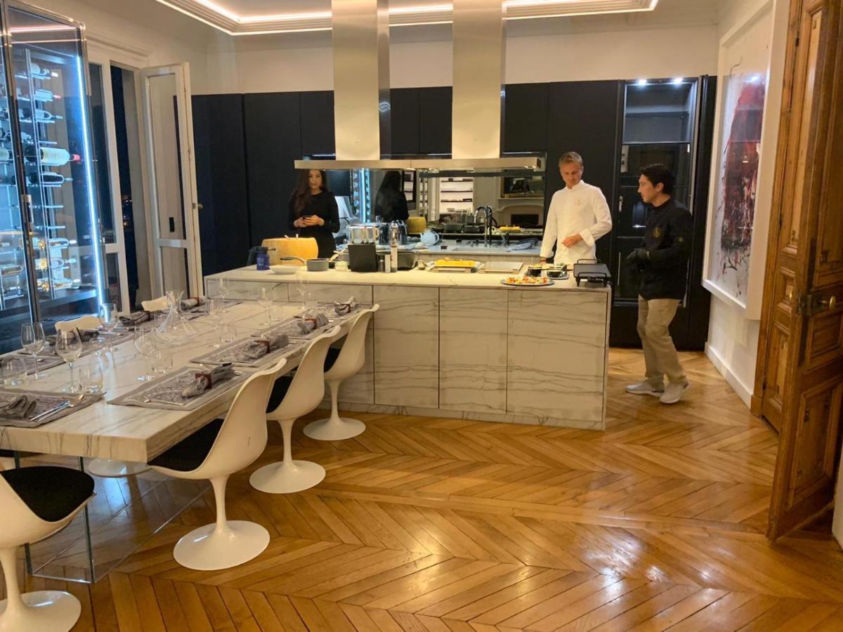 Luxurious Penthouse Near Champs Elysées&front Of Eiffel Tower Appartement *