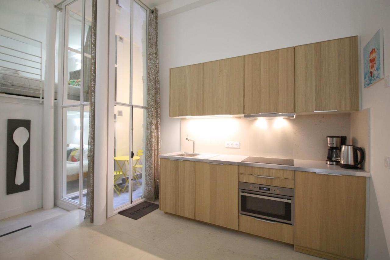 Apartment Centre - At Paris