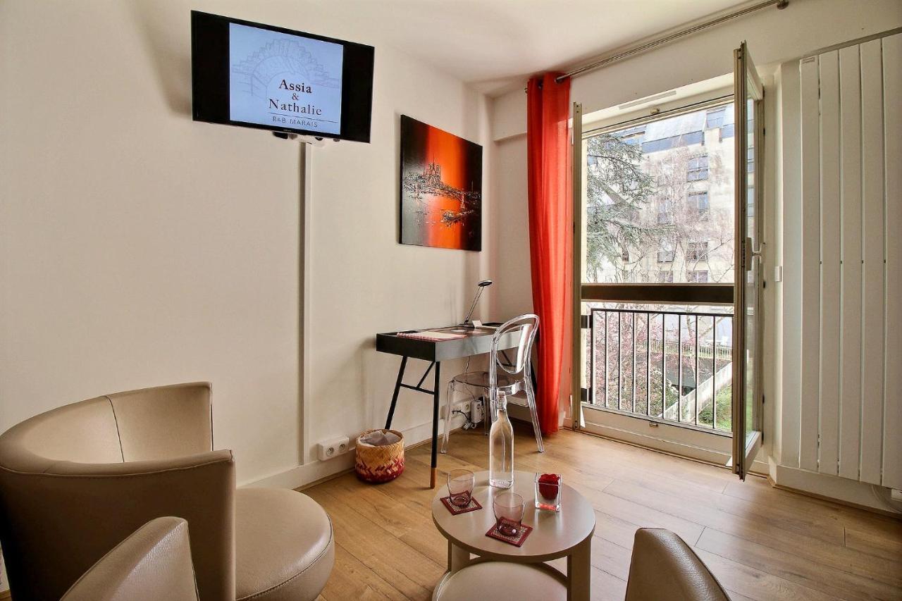 Assia & Nathalie - Luxury Marais Bed & Breakfast Paris