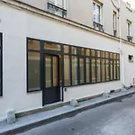 Cmg Boulevard Voltaire / Truillot D