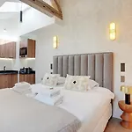Beautiful Studio - 2P - Vendome Square