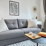 Welcoming & Cosy Flat Near Republique
