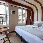 Hôtel Sacha