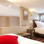 Hotel Des Comedies