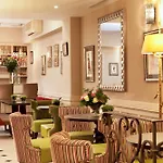 Hotel Des Comedies