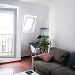 Charming Apt Near The Batignolles