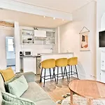 Appartement Chic #Eiffeltower #Champdemars -V
