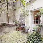 Chic Neighborhood Charming Courtyard Studio 7Th