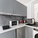 Studio Neuf Metro Jaures- Paris 19 - 2P - Flat-Guest