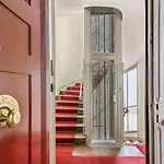 A Prestigious Location In Paris