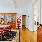 A Prestigious Location In Paris