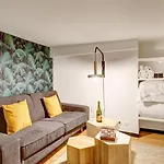 194 Suite Maison Parisienne