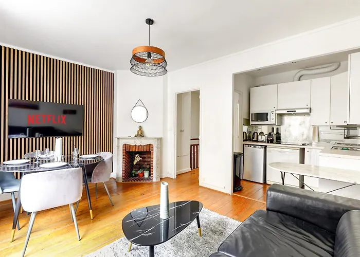 Residence Sur Les Champs Elysees