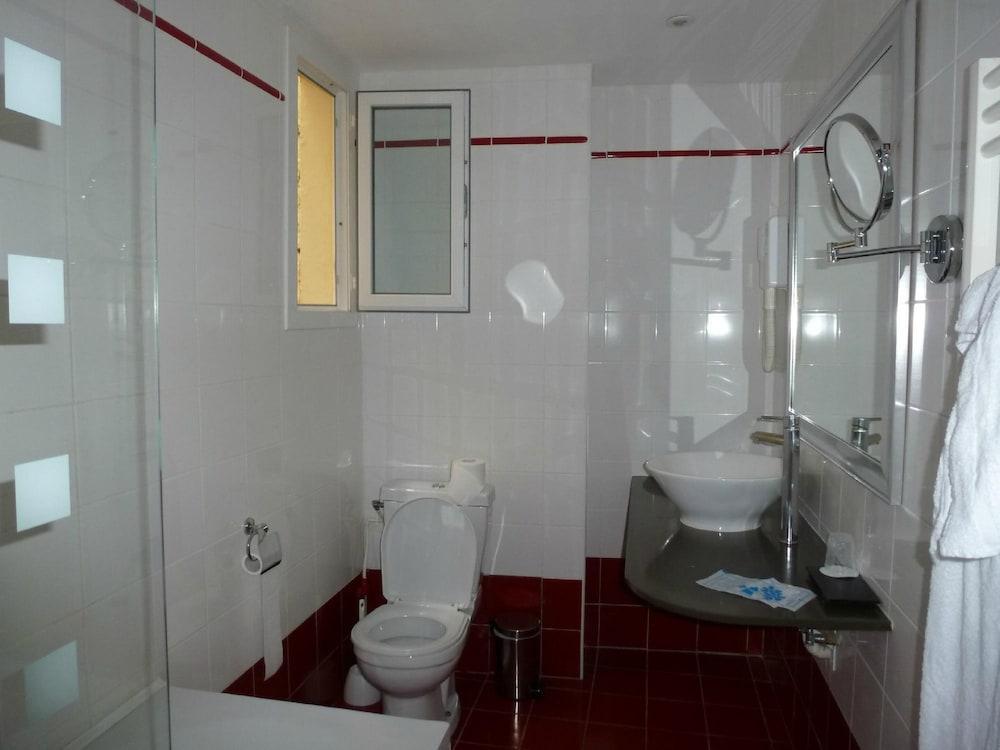 Hotel Des Comedies Paris